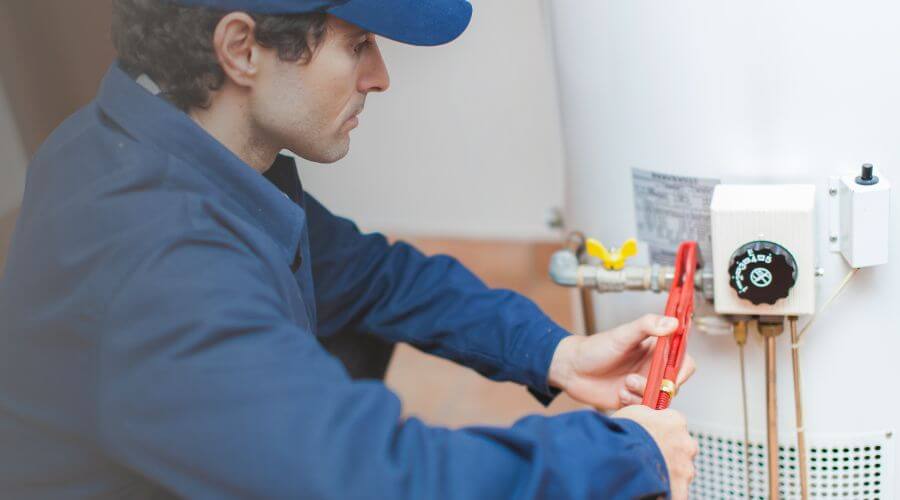Local water heater installation in Mendenhall, MS